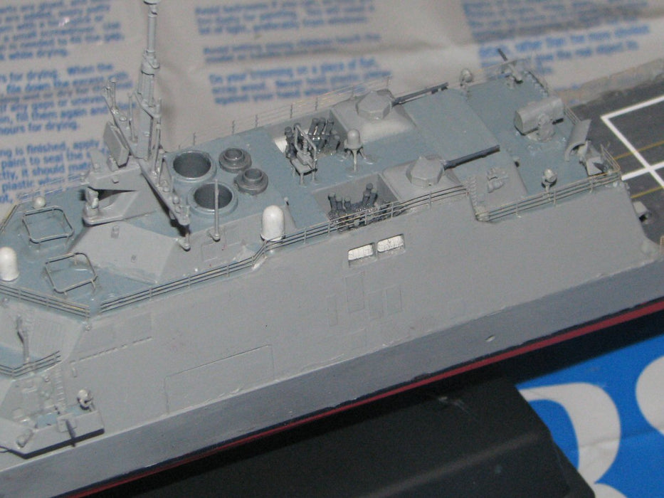 1/350 USS 'FORT WORTH' (LCS-3) BRONCO MODELS NB5028