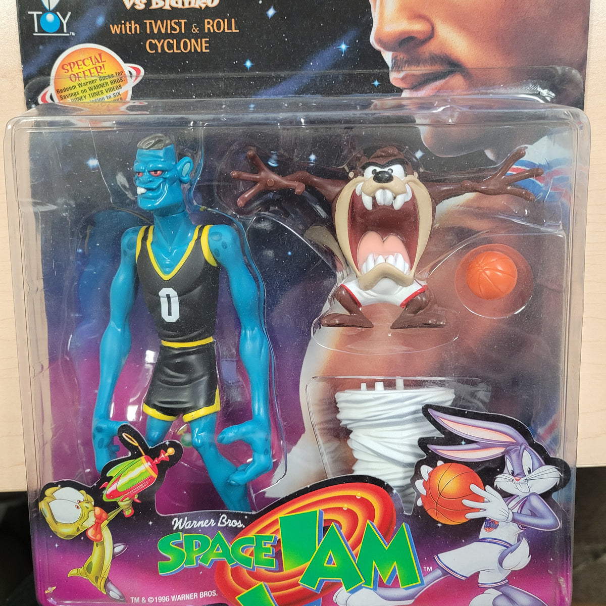 1996 Warner Bros Space Jam Tasmanian Devil VS Blanks by Playmates