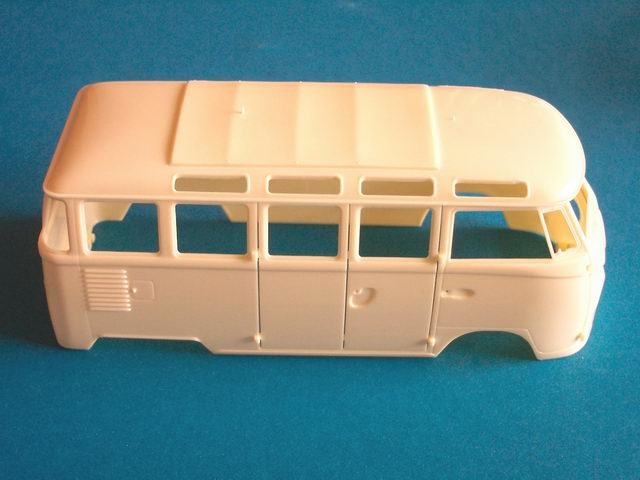 1/24 VOLKSWAGEN TYPE2 MICRO BUS (1963) "23-WINDOW" by HASEGAWA