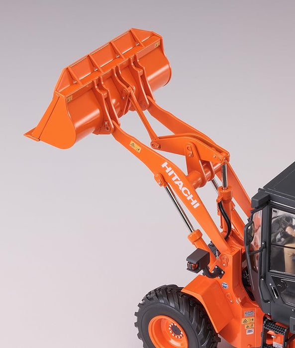 1/35 Construction Machine Series Hitachi Construction Wheel Loader ZW100-6 Plastic Model