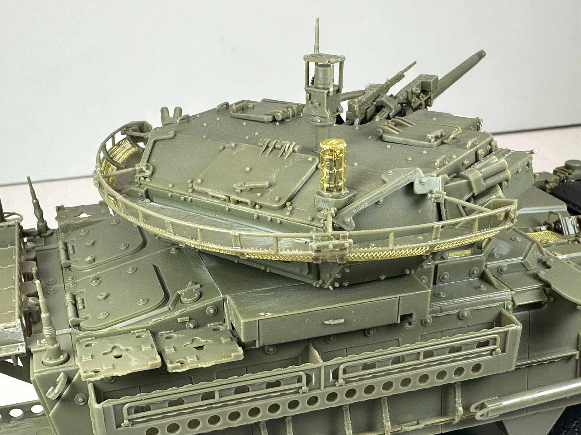 Mini Art 35391 1:35 Scale US Tank Crew Figure Set - 5 Unpainted Plastic Model Soldiers For Dioramas