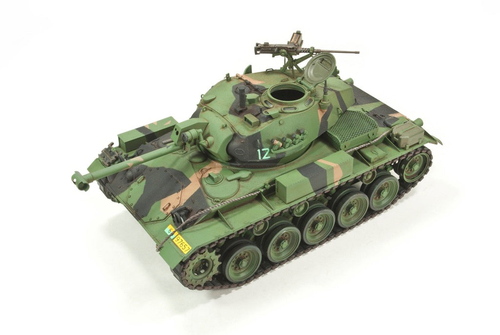 1/35 NM116 ROYAL NORWEGIAN ARMY AFV CLUB AF35S82