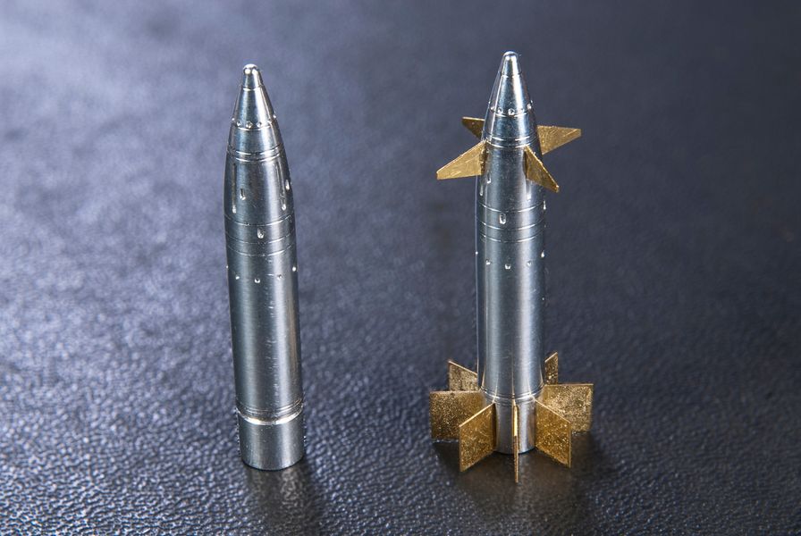 1/35 M982-1A