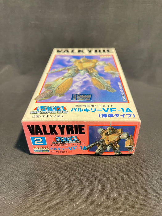 1/170 MACROSS VALKYRIE VF-1A BATTROID AR352