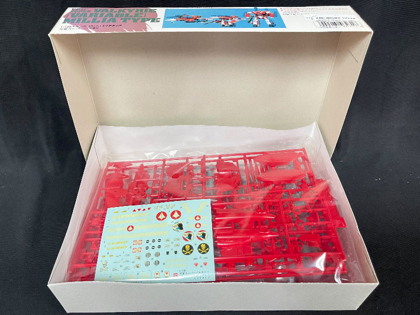 1/100 MACROSS 15th ANNIVERSARY VF-1J SUPER VALKYRIE MILLIA TYPE VARIABLE By BANDAI No. 0046231