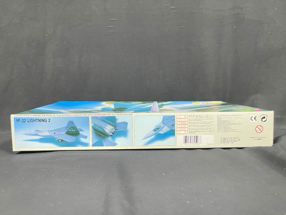 Dragon Models YF -22 LIGHTNING II RAPTOR Jet 1/72 Model Kit DML-2508 (Shanghai)
