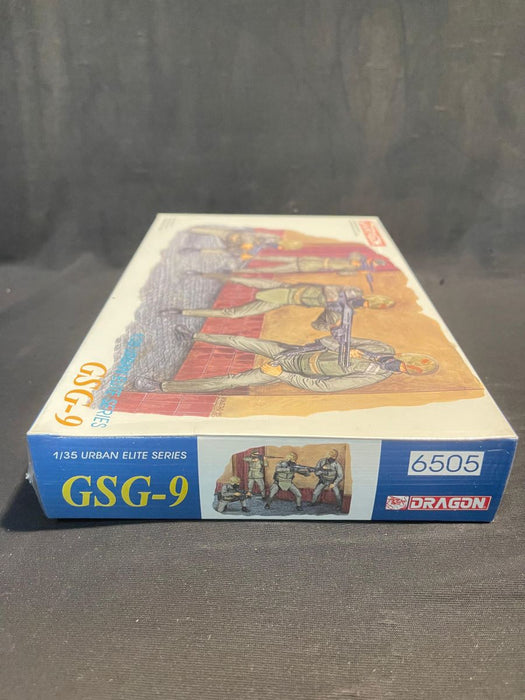 1/35 Urban Elite Series GSG-9 ( 4 Figures ) By Dragon #6505