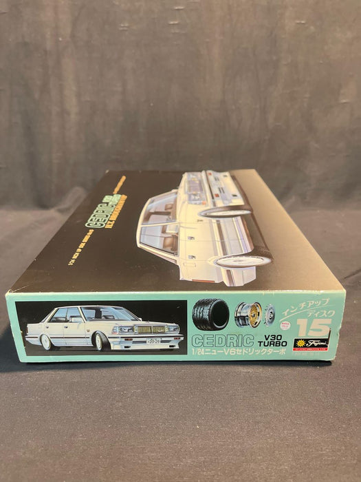 1/24 INCH UP DISK SERIES No.15 CEDRIC V30 TURBO H.T. BROUGHAM VIP FUJIMI