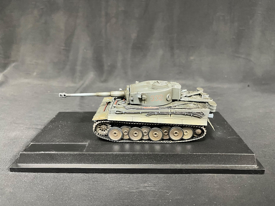 1/56 Tiger I Early Production (Sd. Kfz. 181) Die- Cast  By Hobby Master #HG0101