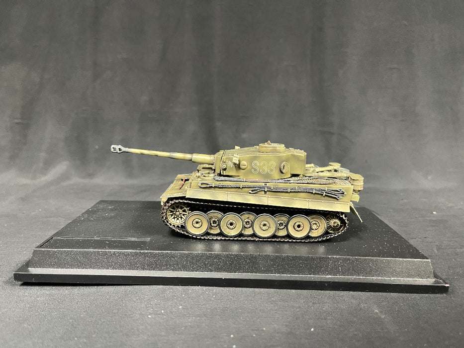 1/56 Tiger I Early Production (Sd. Kfz. 181) Die- Cast  By Hobby Master #HG0103