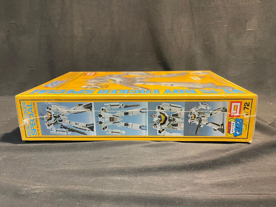 1/72 MACROSS BATTROID VALKYRIE VF-1S ROY FOCKER SPECIAL (55)