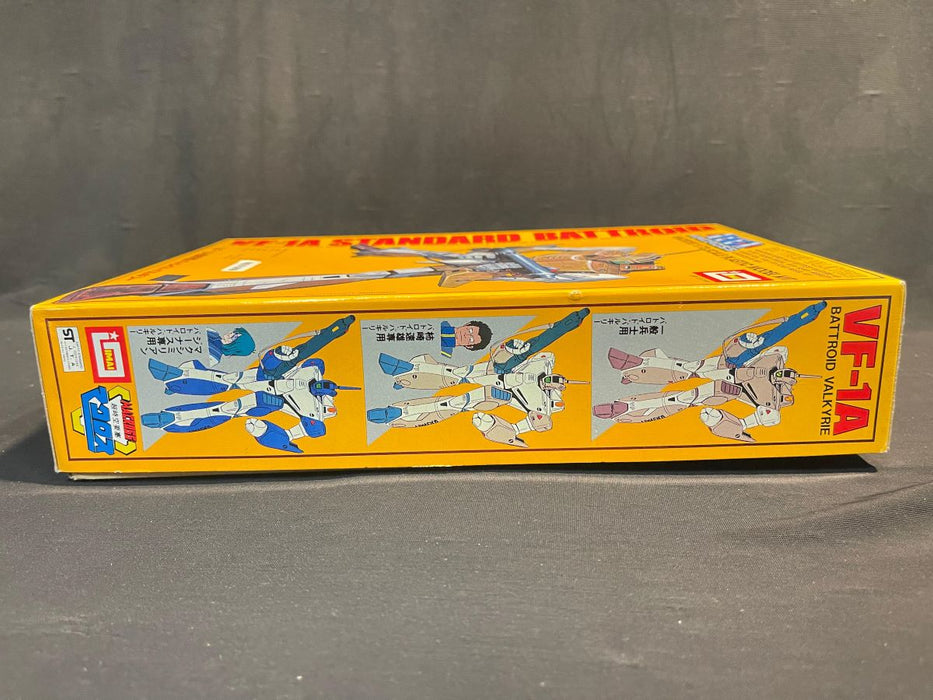 1/72 MACROSS VF-1A STANDARD BATTROID VALKYRIE No.57