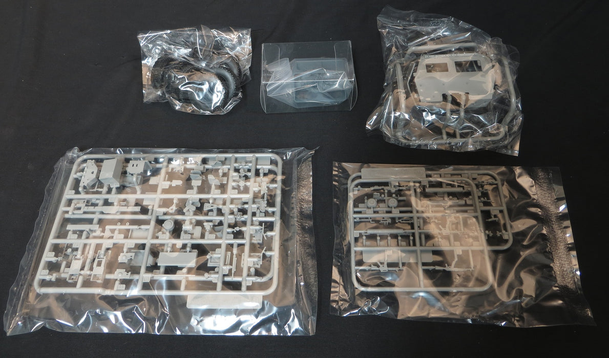 ForeArt 5002 1/35 Ukrainian M142 HIMAS ATACMS/GMLRS Full Interior