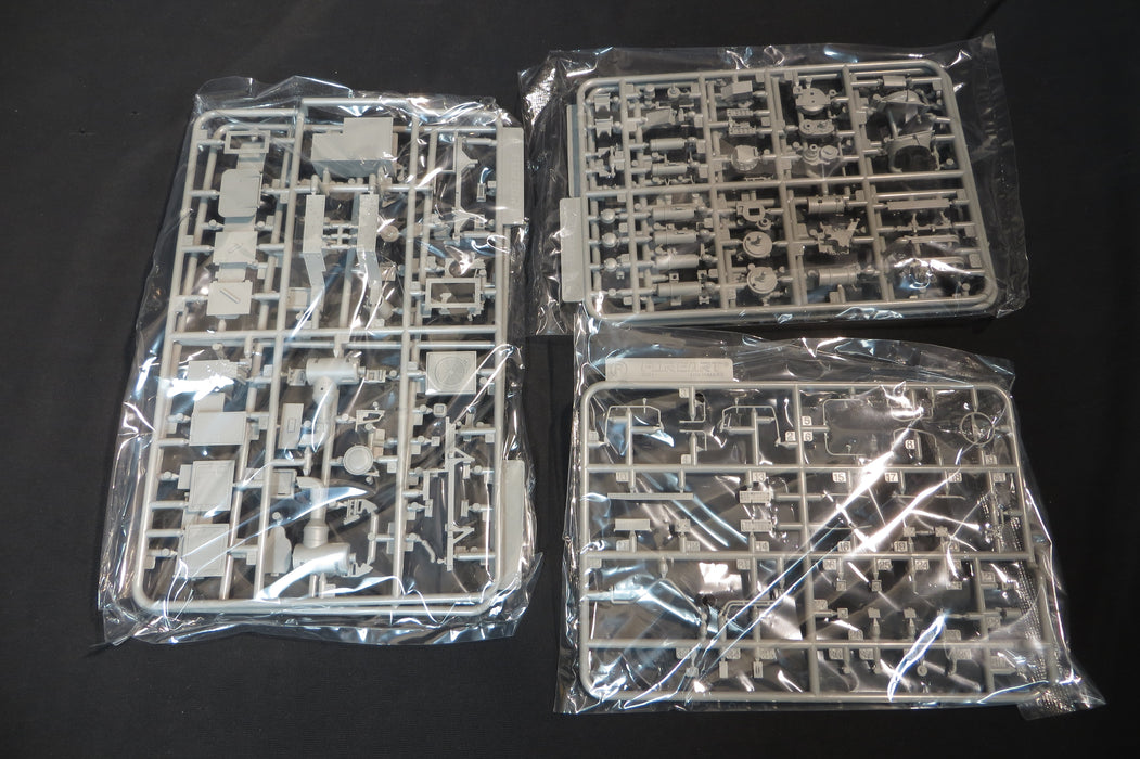 ForeArt 5001 1/35 M142 HIMARS High Mobility Artillery Rocket System