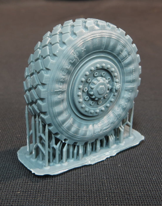 ForeArt FOR-9001 1/35 3D Print M142 HIMARS weighted Tires x 6 pieces