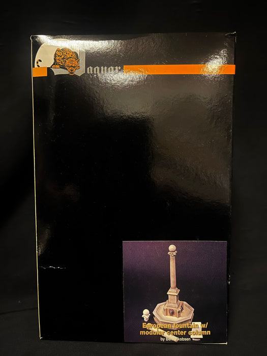 1/35 EUROPEAN FOUNTAIN W/ MODULAR CENTER COLUMN RESIN KIT Jaguar Model 63527