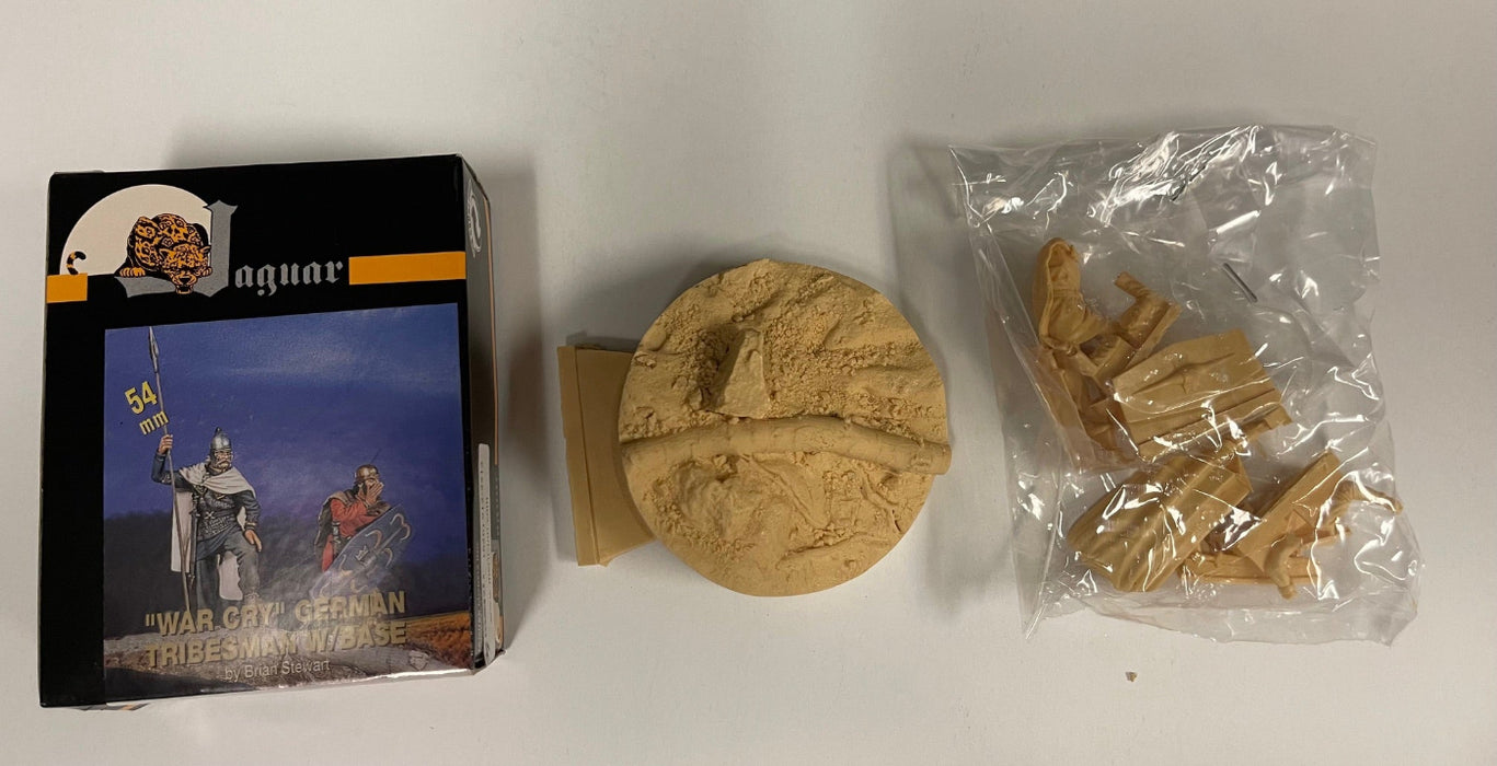 54mm  "WAR CRY" 2 GERMAN TRIBESMAN WITH BASE - RESIN FIGURES BY JAGUAR MODELS USA