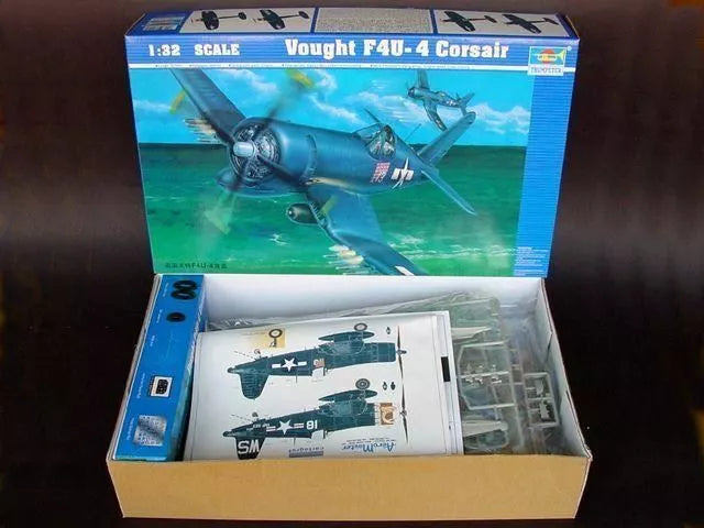 Trumpeter 1/32 02222 Vought F4U-4 Corsair