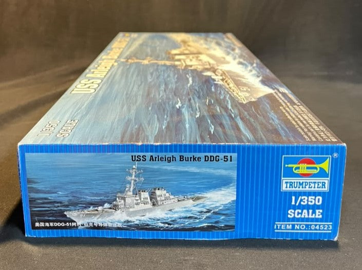 1/350 USS Arleigh Burke DDG-51 by Trumpeter