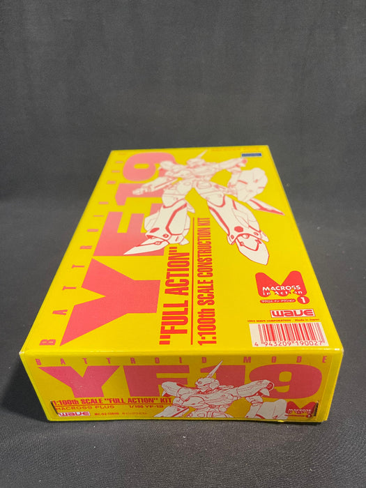 1/100 Wave YF-19  Macross Plus "Full Action" Construction Kit Resin Cast Kit