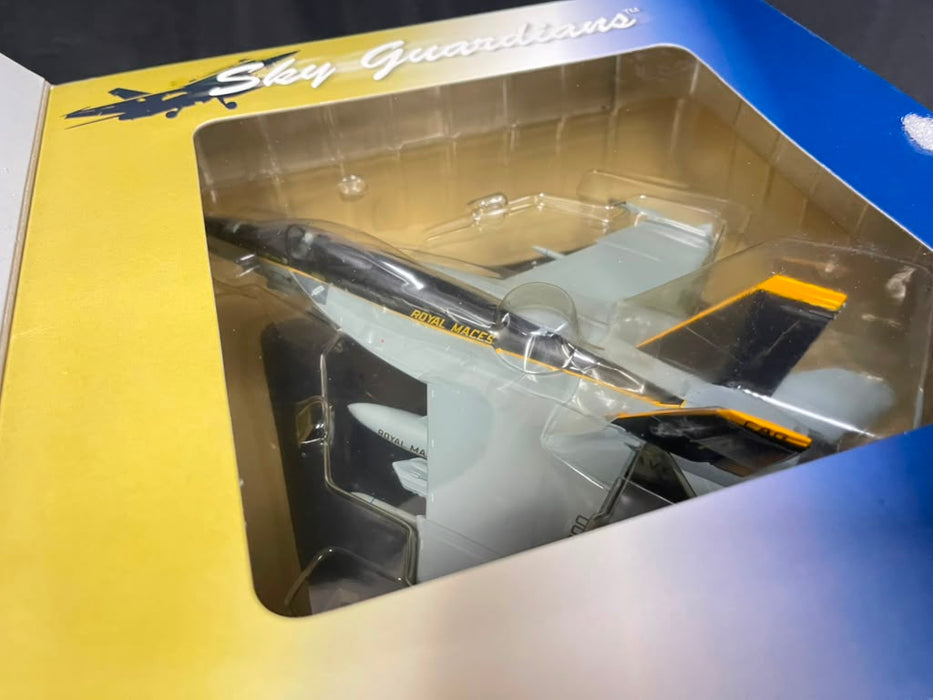 1/72 F/A - 18E Super Hornet U.S. Navy Royal Maces VFA-27 WTW-72007/006