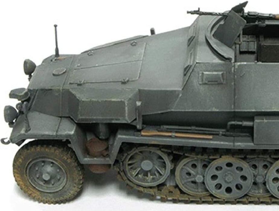AFV CLUB AF 35078 Maquette /Kit A Monter 1/35 German Sd.kfz.251/1 Ausf AFV CLUB AF 35078 Maquette /Kit A Monter 1/35 German Sd.kfz.251/1 Ausf