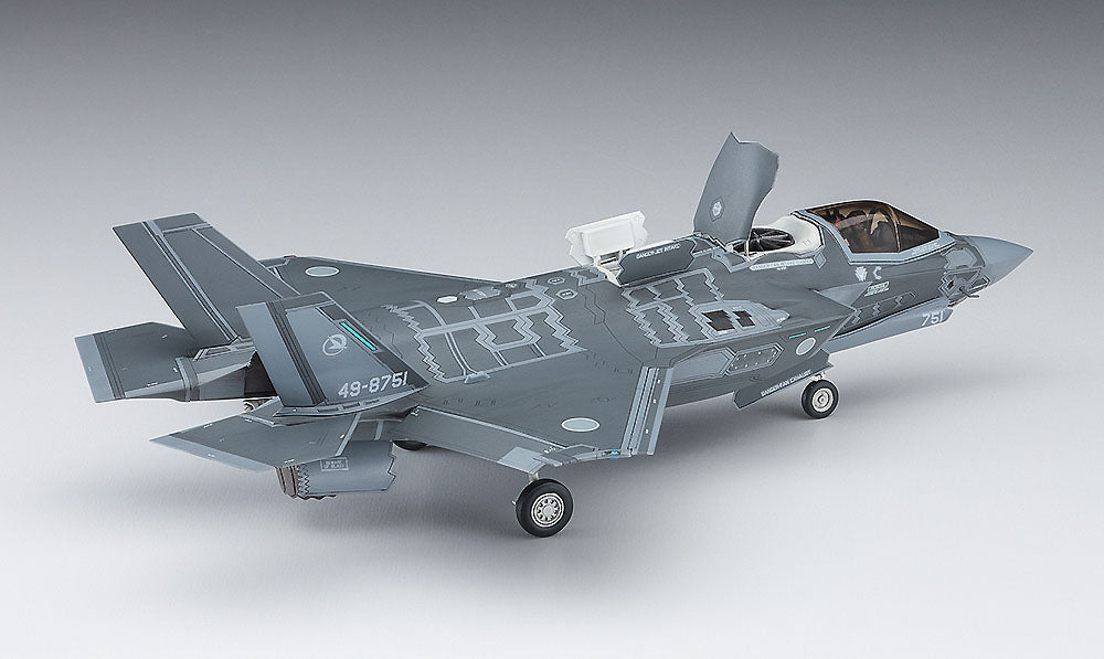1/72 F-35 (B Ver.) J.A.S.D.F. HASEGAWA 02291 — Legends Toys & Hobbies