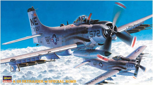 1/72 A-1H SKYRAIDER WITH SPECIAL BOMB BY HASEGAWA 51464