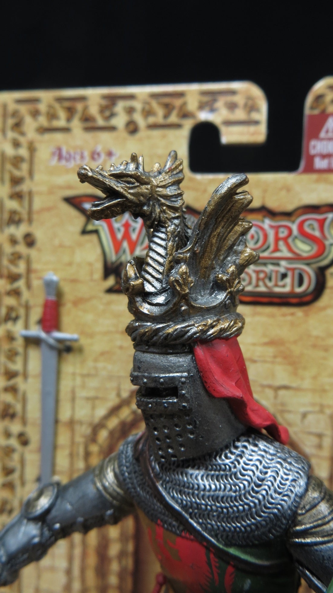 Blue Box International - 90MM MEDIEVAL KNIGHT 