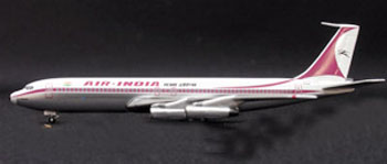 1/500 707-320 AIR INDIA REG: VT-DVA